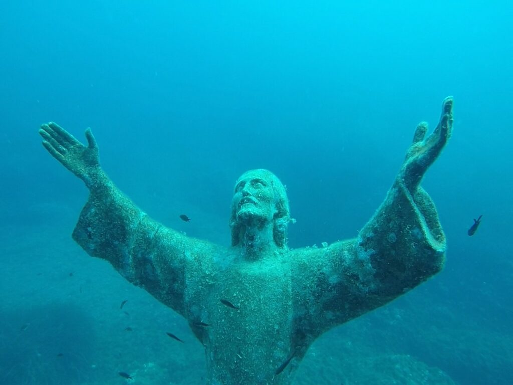 cristo degli abissi